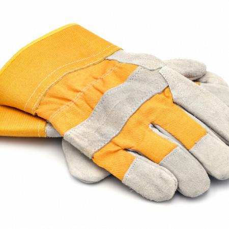 جنس انواع دستکش کار چیست؟